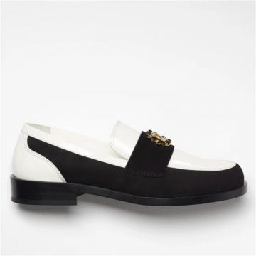 CHANEL G39606 女士黑色拼白色 平底便鞋