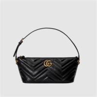 GUCCI 739166 女士黑色 GG Marmont 绗缝肩背包