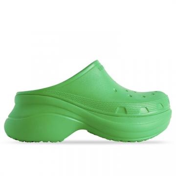 BALENCIAGA 720762W1S8E3033 女士绿色 CROCS 穆勒鞋