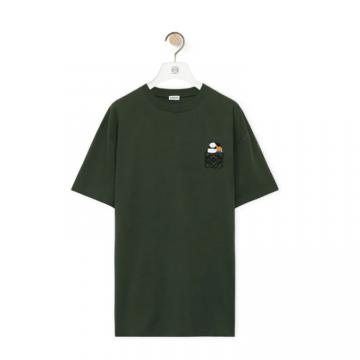 LOEWE H526Y22XB4 男士复古绿 棉质宽松版型熊猫图案 T恤
